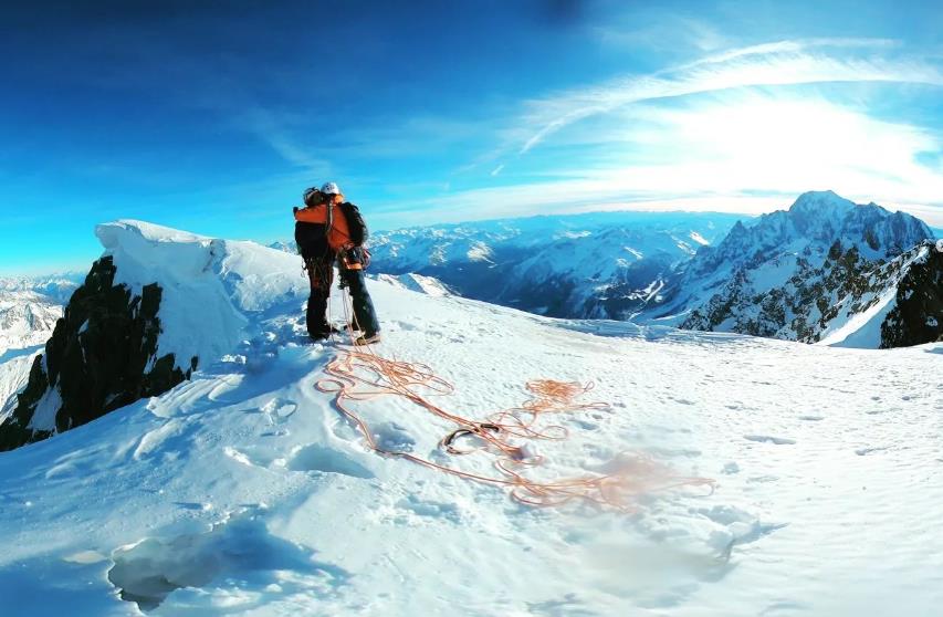 Summit shot of Benjamin Védrines and Léo Billon report an impressive in-a-day ascent after climbing the Gousseaut-Desmaison on the North Face of the Grandes Jorasses. Photo@ Vedrines Instagram