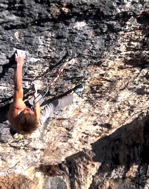 Alex megos flashing Mr. Big, Raco de les Edapelles, Margalef. Video still: Alex Megos/Instagram