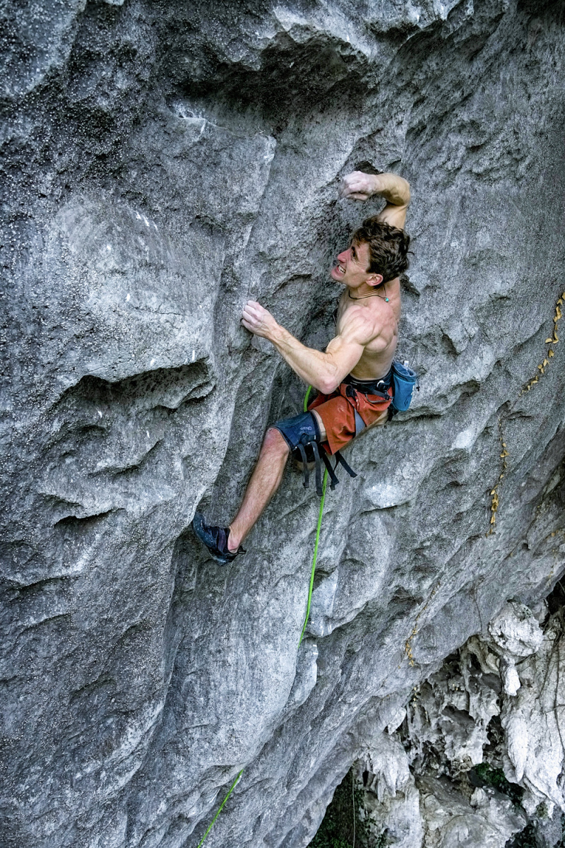 Seb Bouin making the first ascent of China’s hardest sport route, El Gran Cabrón. Photo: Riff Solo