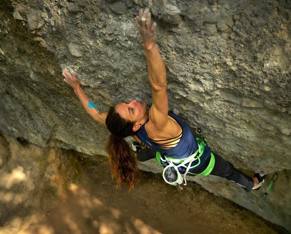 Melissa Le Nevé on Bionic Commando (F8c+). Photo: Fabi Buhl