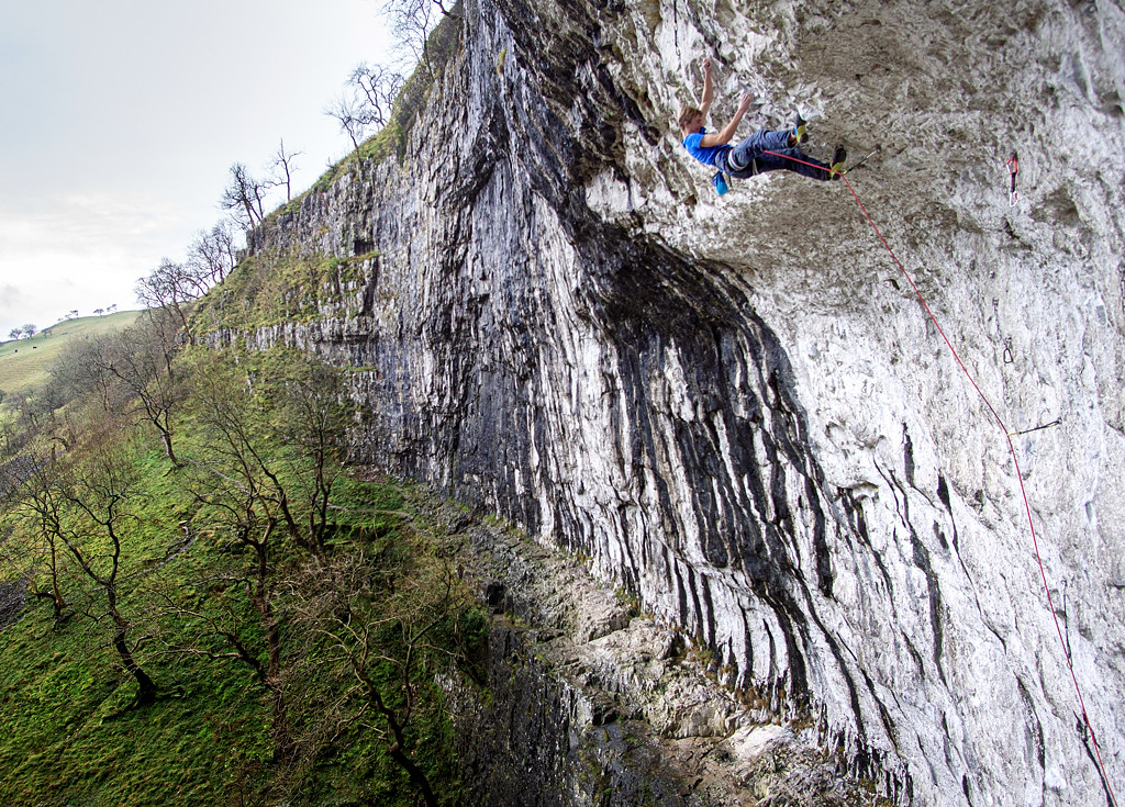 Josh Ibbertson on the crucial bulge of Rainshadow. Photo: Henry Giles