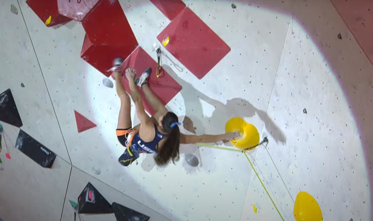 Brook Raboutou climbed superbly in her first every WC Lead final to take Silver.