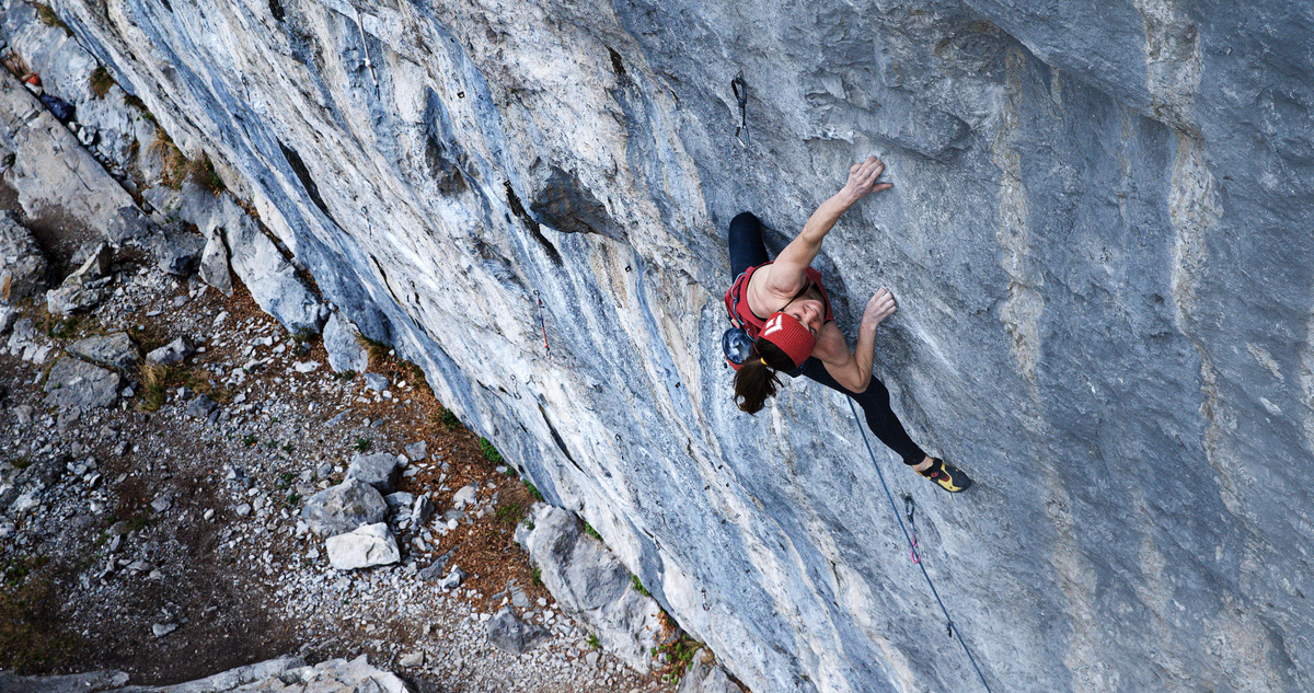 Babsi Zangerl fighting for the second ascent of Spregstoff. Photo: Black Diamond