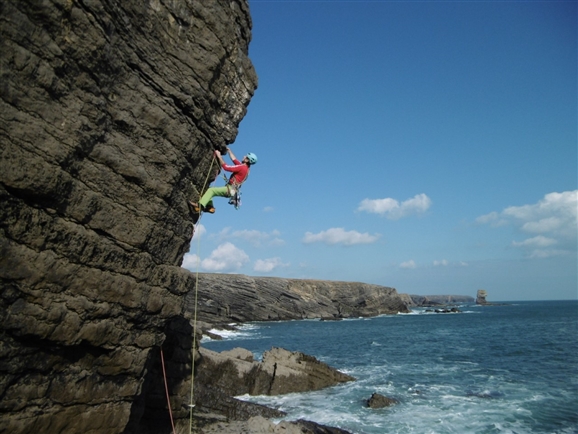 Range West climbing. Photo: The BMC