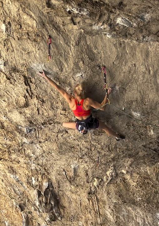 Janja Garnbret during her repeat and first female ascent of Za staro kolo (F8c+ or harder). Video Still: Janja Garnbret/Instagram