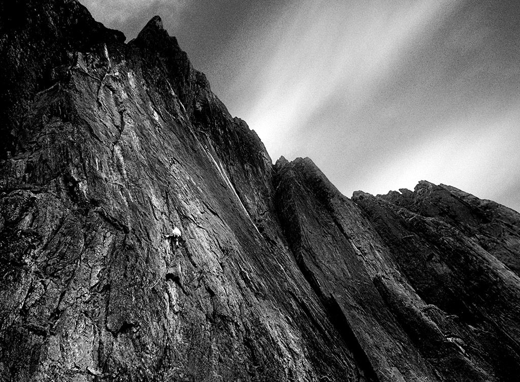 Pete Crew in action on Great Wall (E4 6a) on Clogwyn Du’r Arddu, north Wales. Photo: © John Cleare/Mountain Camera Picture Library