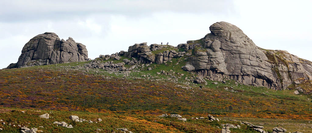 Haytor with High Man and Low Man. Photo: © David Simmonite