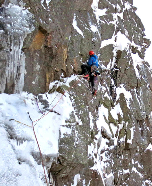 Vertigo Wall (VII,7), Creag an Dubh-Loch, Cairngorms, Scotland. Photograph: Guy Robertson. 